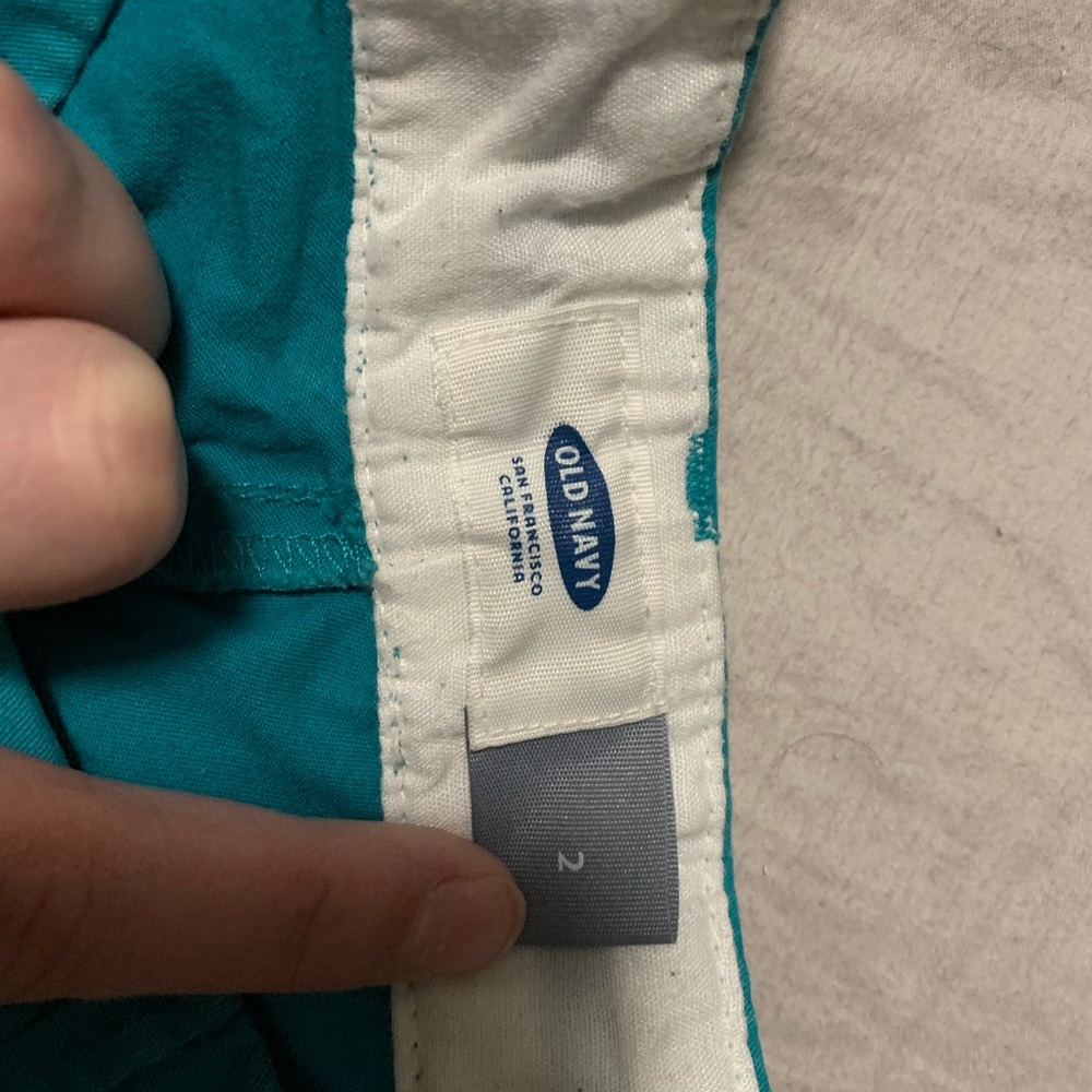Shorts - Picture 3 of 3